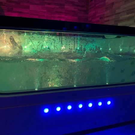 Appartement Cosy Jacuzzy Luxe Gare De Toulon Ngoại thất bức ảnh