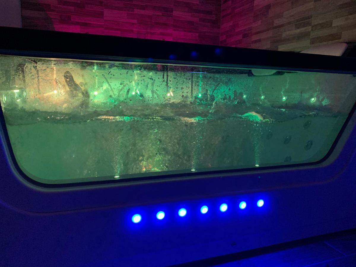 Appartement Cosy Jacuzzy Luxe Gare De Toulon Ngoại thất bức ảnh