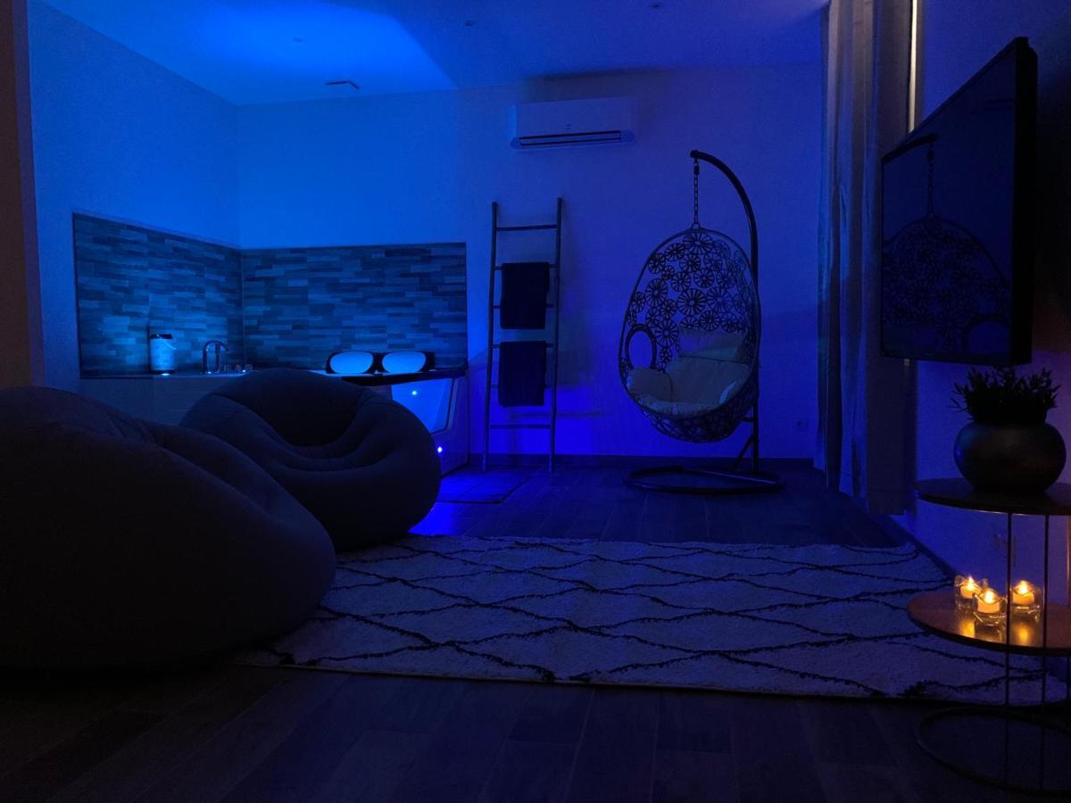 Appartement Cosy Jacuzzy Luxe Gare De Toulon Ngoại thất bức ảnh