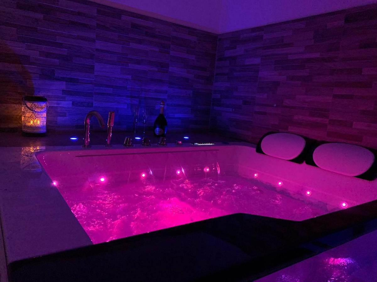Appartement Cosy Jacuzzy Luxe Gare De Toulon Ngoại thất bức ảnh